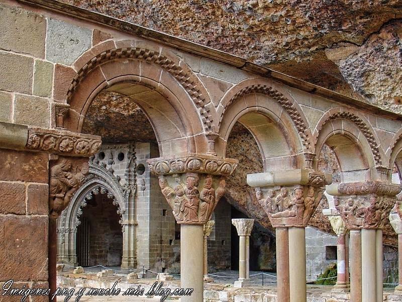 Apartamentos Turisticos Mallos De Huesca Ayerbe Exterior foto